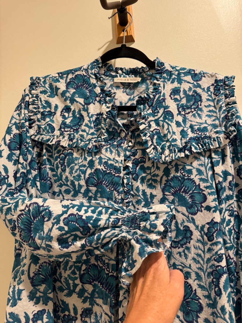 Teal Floral Ruffle-Collar Button Front Blouse size S - Picture 5 of 5